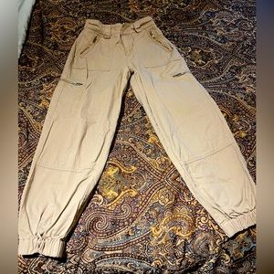 Beige cargo pants size small